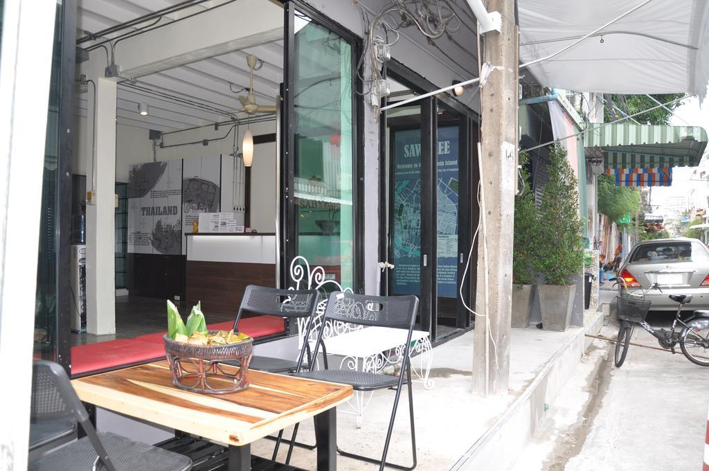 Sabye Club Hostel Bangkok Exterior photo